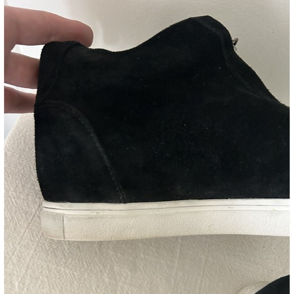 BLONDO Women's Glenda Platform Sneaker Bootie Waterproof Black Suede Size 8.5 - Picture 8 of 9